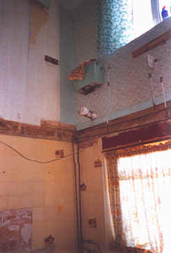 No Kitchen Ceiling